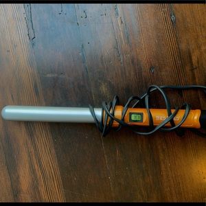 Bed head curling iron